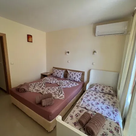 Gradina Garden B33 דירה *