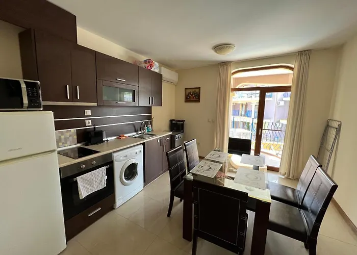 Апартамент Gradina Garden B33